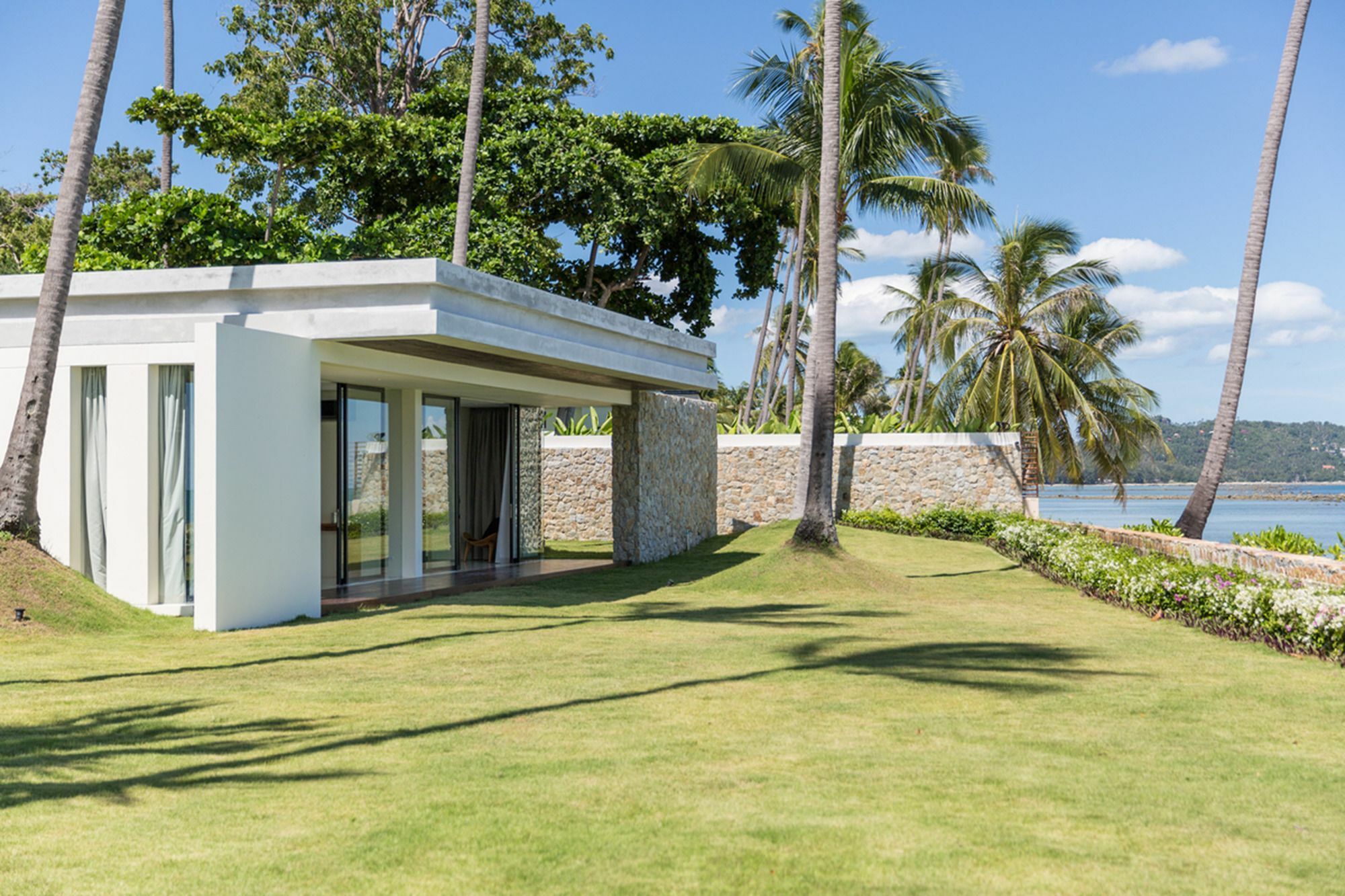 Fashionable Villa Malabar Beachfront 5 Bedrooms Plus 2 Kid'S Bedrooms Лем-Сор Экстерьер фото